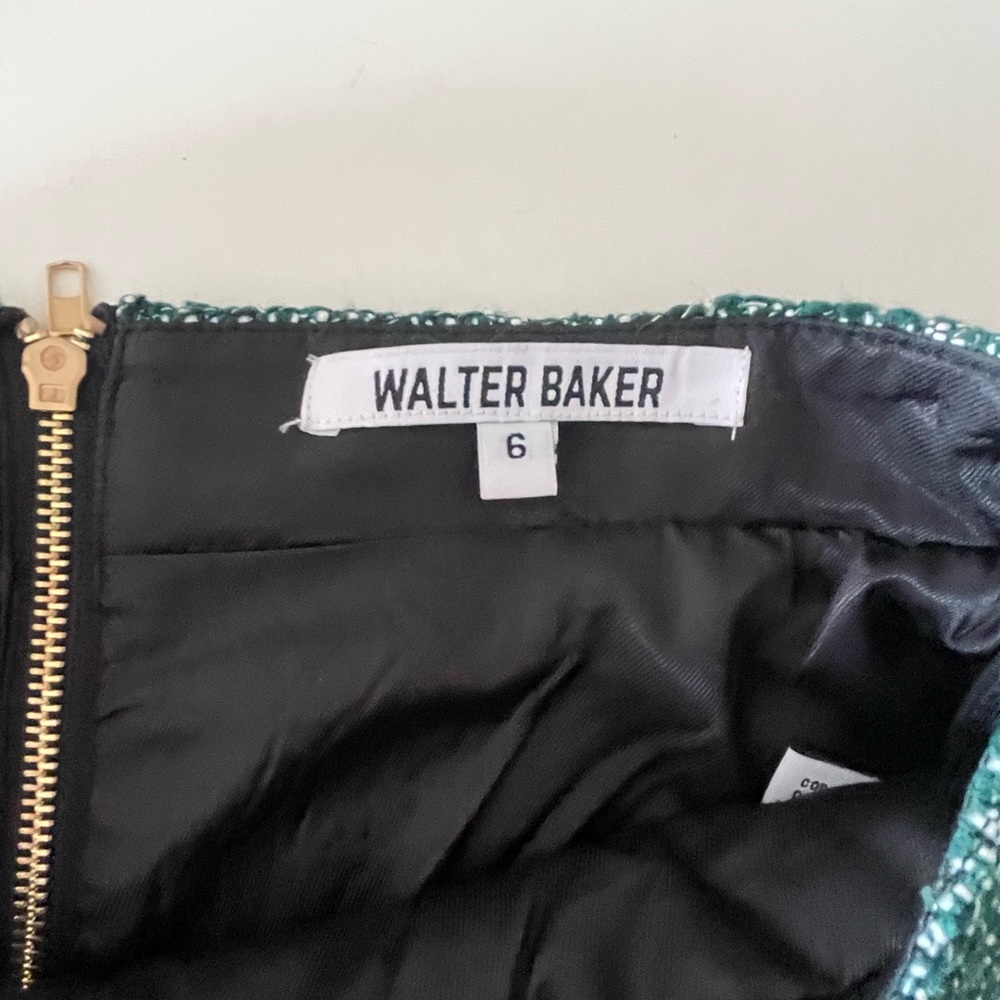 Walter Baker Green Tweed Mini Skirt w/ Gold Buttons - Size 6 - Picture 11 of 11